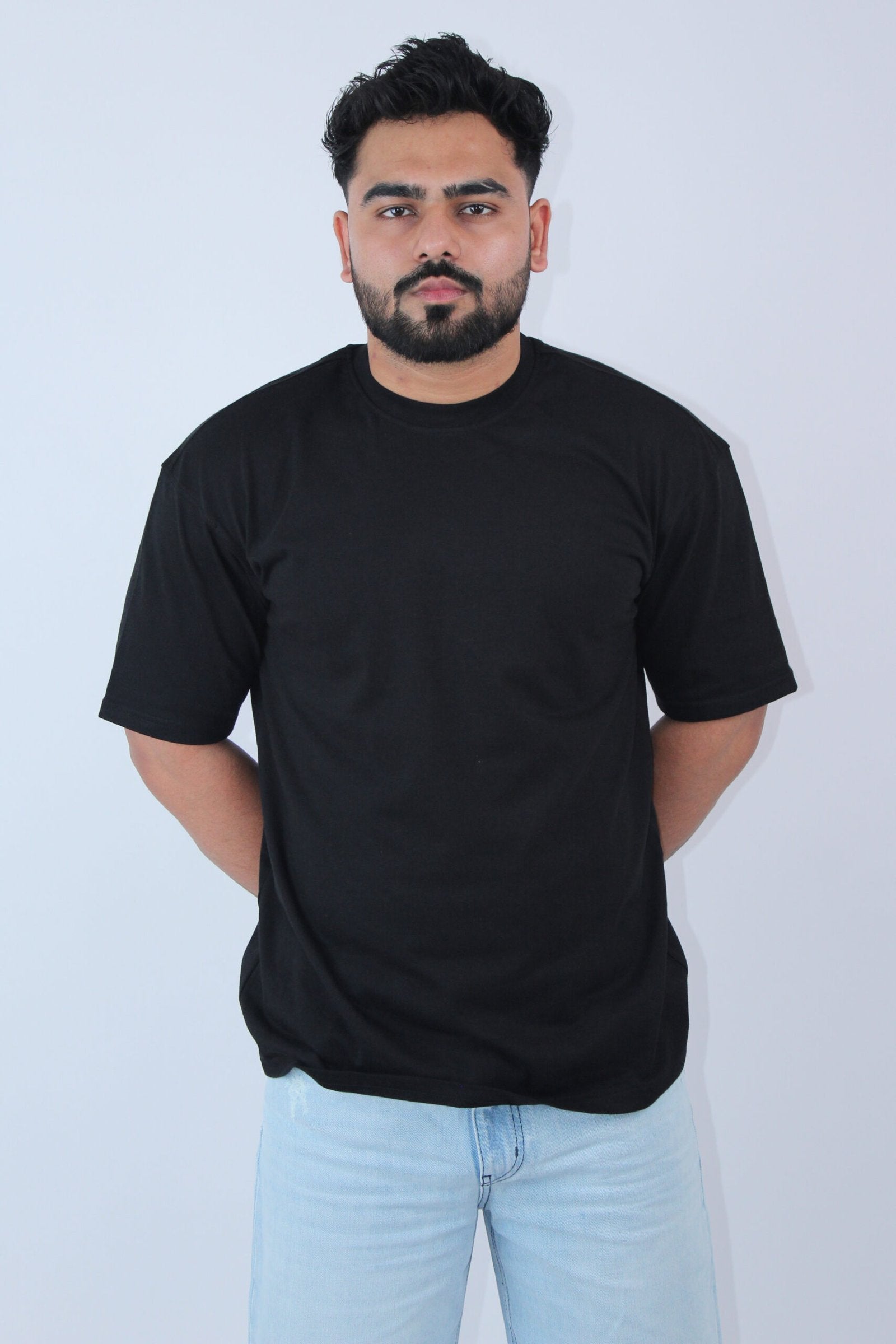 Printed Oversized Fit Solid Black T-shirt - Calywer