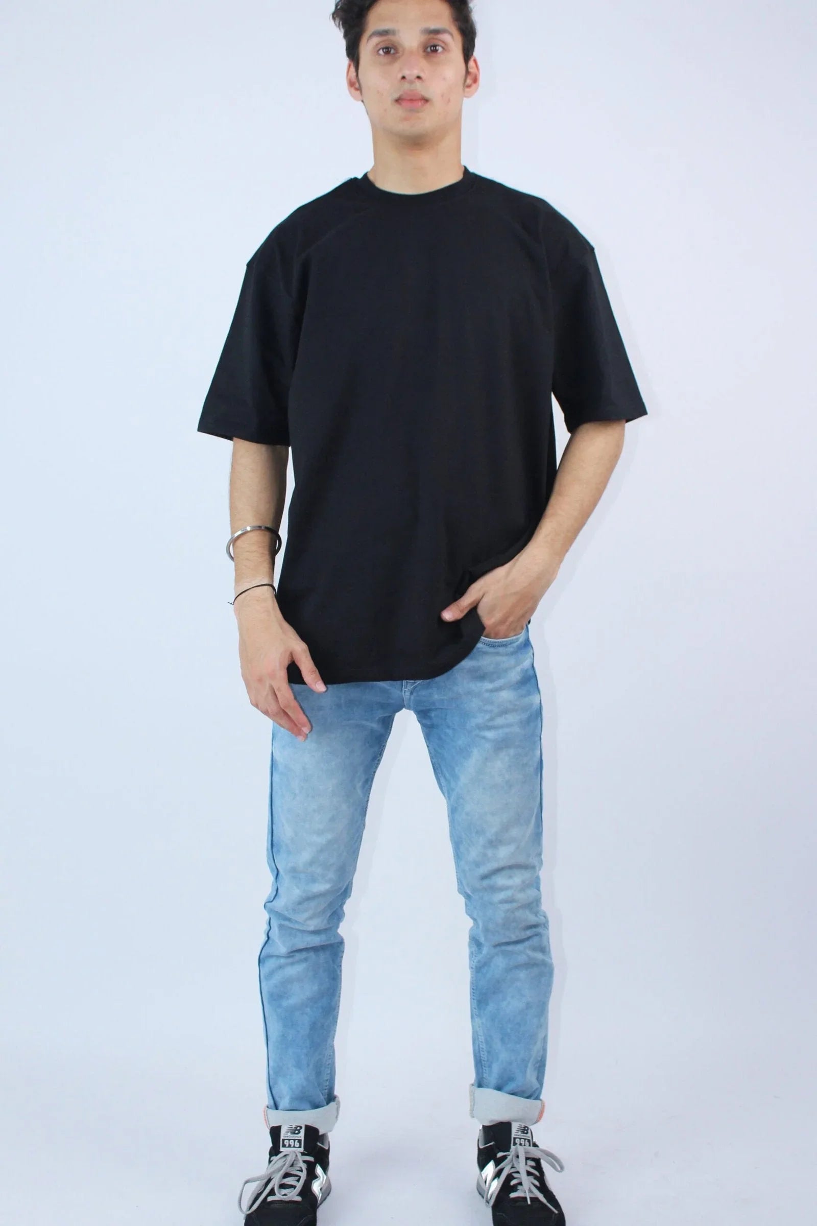 Oversized Solid Black Stretch T-Shirt - Calywer