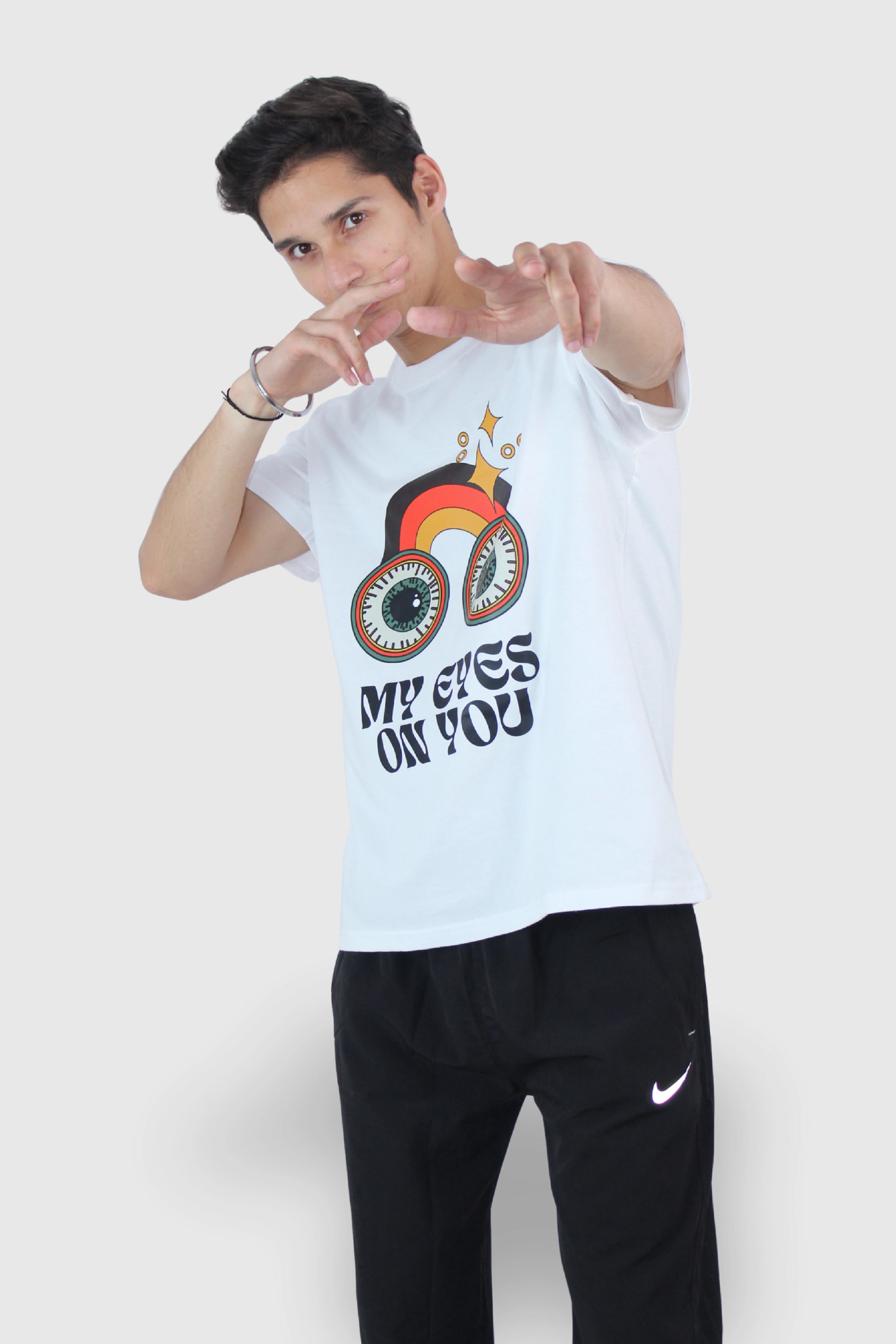 calywer printed white t shirt
