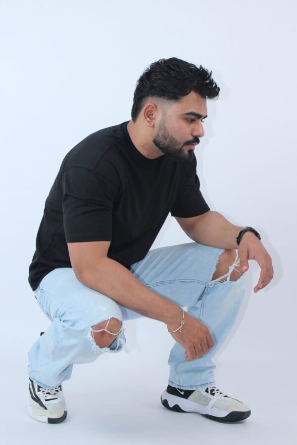 Printed Solid Black Oversized T-Shirt - Image 5