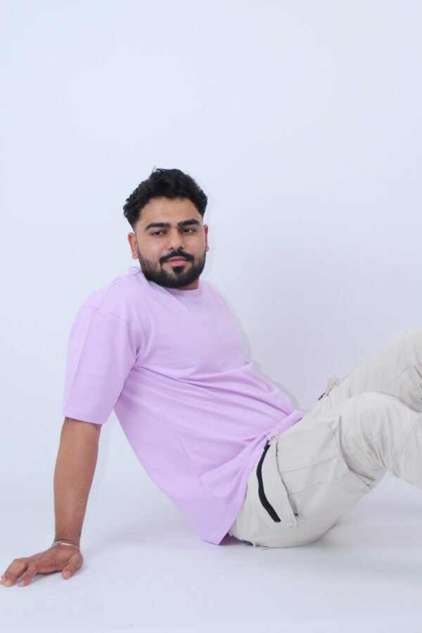 Oversized Fit Lavender T-shirt - Image 3