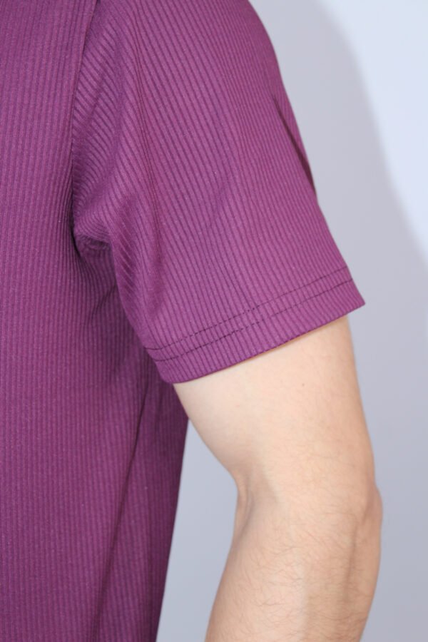 Men's Textured Ribbed Crew Neck T-Shirt - Image 2